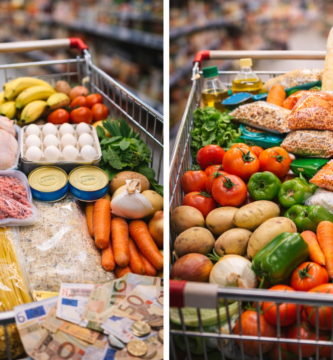 Carrito de supermercado lleno de alimentos básicos (verduras, huevos, arroz y legumbres) en un pasillo de tienda, representando una compra eficiente y económica de 50 € para toda la semana.