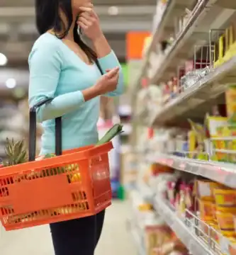 Error común al hacer la compra que encarece la comida: compras impulsivas y falta de planificación