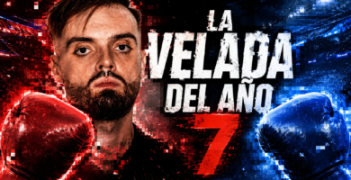 La Velada del Año 7: esto es todo lo que se sabe (por ahora) 5 Miniatura de La Velada del Año 7 con un creador de contenido usando guantes de boxeo y parte de la imagen pixelada para generar expectación, sobre un fondo de estadio iluminado.